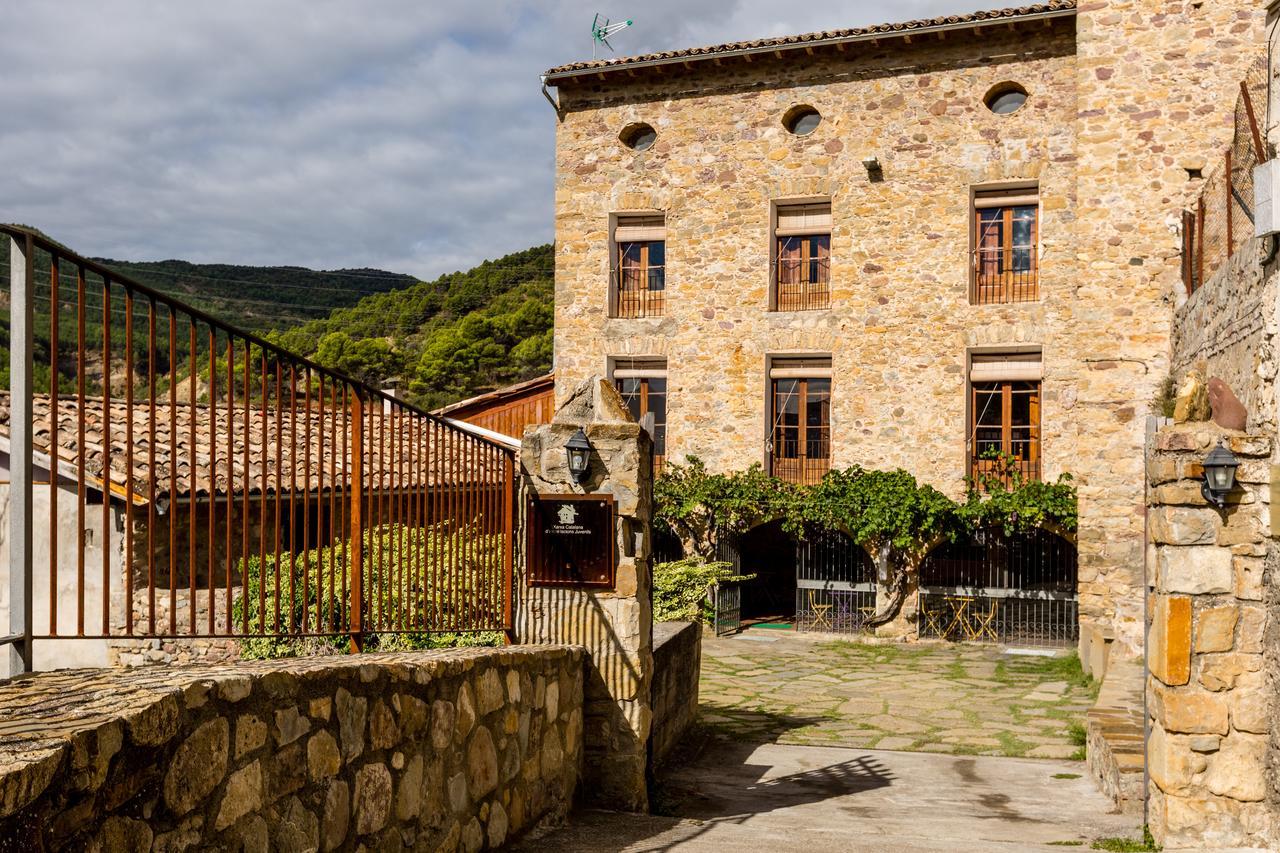 Alberg La Solana Salás de Pallás Kültér fotó