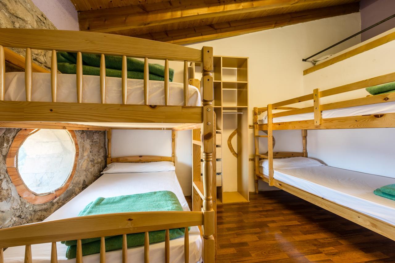Alberg La Solana Salás de Pallás Kültér fotó